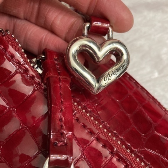 Brighton red shiny embossed leather messenger bag - Picture 10 of 14